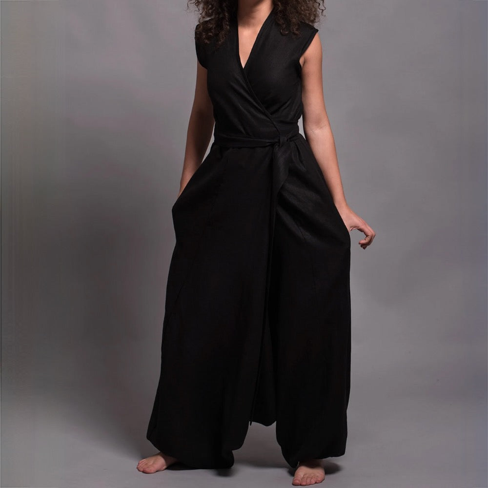 Naturalee® - Elegante zwarte jumpsuit